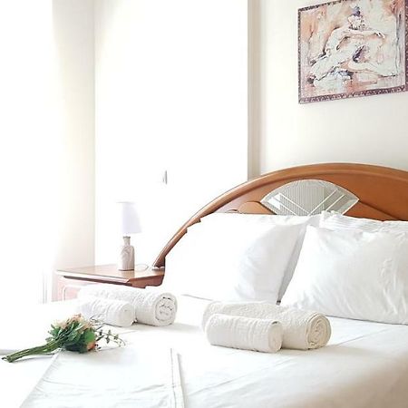 Corinthian Luxury Apartment エクステリア 写真